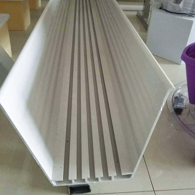 Strawberry Hydroponic Growing System Vertical Planting Cultivation PVC Gutter Indoors For Home