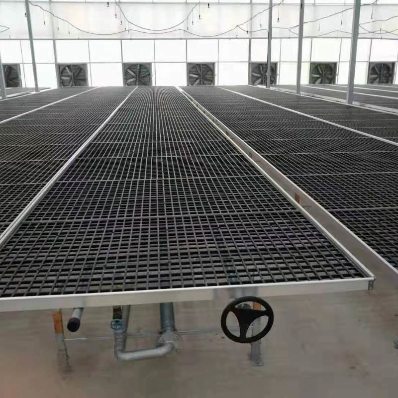1.735m Greenhouse Rolling Tables PE Material Rolling Top Greenhouse Benches For Rose Orchid